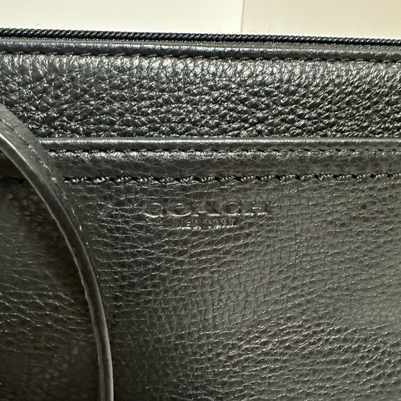 #37. Coach Soft Grain Leather Large Wrislet, Black, EUC - Picture 3 of 6